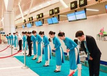 Vietnam Airlines mong được thông cảm