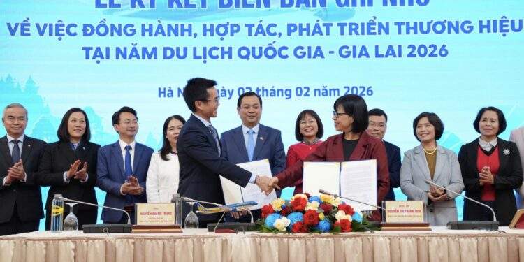 Sự hợp tác này không chỉ góp phần thúc đẩy phát triển du lịch – kinh tế địa phương, mà còn thể hiện vai trò tiên phong của Gia Lai trong việc gắn kết với Hãng Hàng không Quốc gia. Ảnh: Vietnam Airlines.