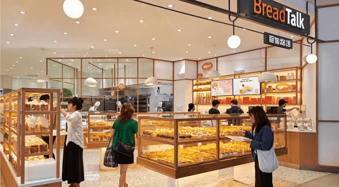 Worker fired after cleaning Singapore BreadTalk outlet's display shelves with broom