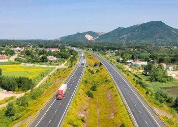 doanh thu 7.400 tỷ đồng tạo đà tăng tốc đầu tư mở rộng cao tốc năm 2026