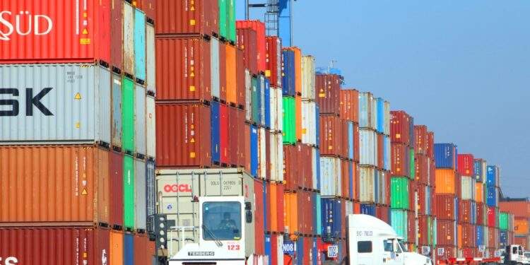 Agency of Foreign Trade warns of trade disruption due to Middle East conflict