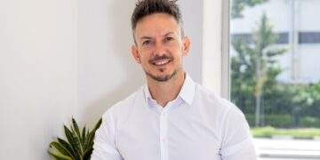 Banker left seven-figure job to sell bubble tea, now his company makes $500M a year