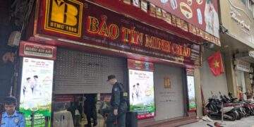 Bảo Tín Minh Châu thông tin về việc công an xuất hiện tại hàng loạt cửa hàng