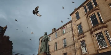 Ảnh chụp bởi chế độ màu Leica Chrome của Xiaomi Leica Leitzphone - Nguồn: CNET. 