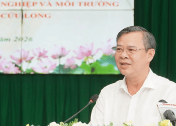Ông Trương Cảnh Tuyên: đẩy nhanh chuyển đổi nông nghiệp theo hướng sinh thái, tuần hoàn, phát thải thấp.