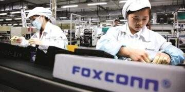 Foxconn pumps additional $287 million into Bac Ninh facility