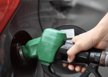 Giá dầu tăng vọt, diễn biến mới về thị trường xăng dầu trong nước