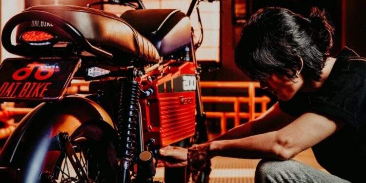 Giữa cơn sốt giá xăng, hãng xe máy điện Dat Bike nhận đầu tư 4 triệu USD từ Thiên Việt, nâng tổng vốn huy động lên 51 triệu USD