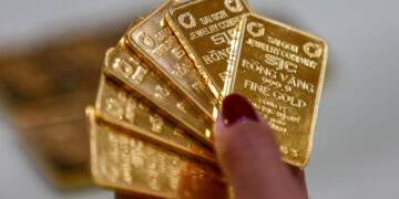 Gold prices fall - VnExpress International