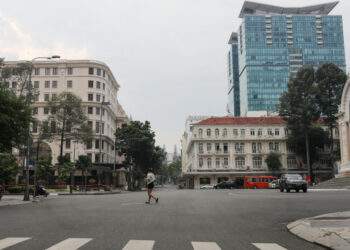 HCMC’s Dong Khoi Street again ranks among world’s 20 most expensive retail spots