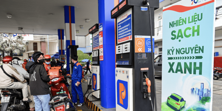 Loại xăng mới sắp phủ kín thị trường, giảm phụ thuộc xăng khoáng