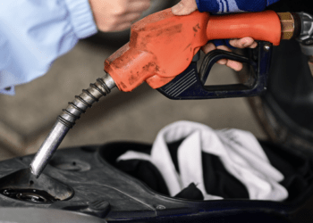 Một loại xăng mới sắp phủ kín thị trường, loạt nhà máy lập tức ‘hồi sinh’