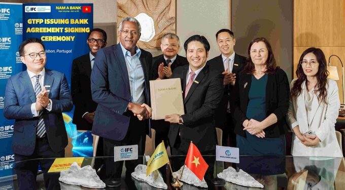 Nam A Bank joins global trade finance program