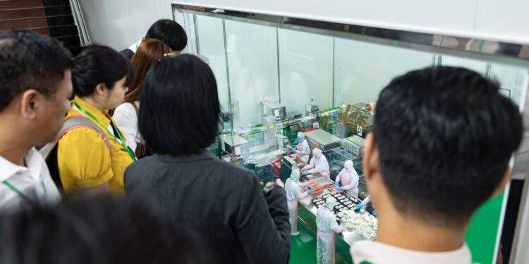 Nhà máy chế biến thực phẩm C.P. Củ Chi tăng sản lượng 10 lần sau 10 năm