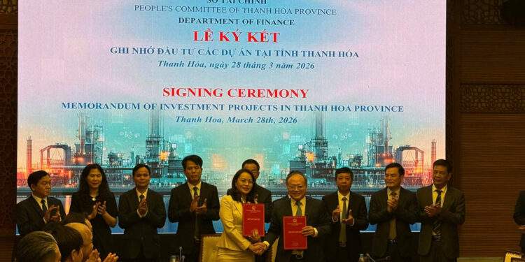 Thanh Hóa: Ký kết 14 Biên bản ghi nhớ đầu tư với tổng vốn gần 75.000 tỷ đồng - Ảnh 1