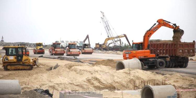 Tháo gỡ vướng mắc dự án cảng Mỹ Thủy 15.000 tỷ đồng