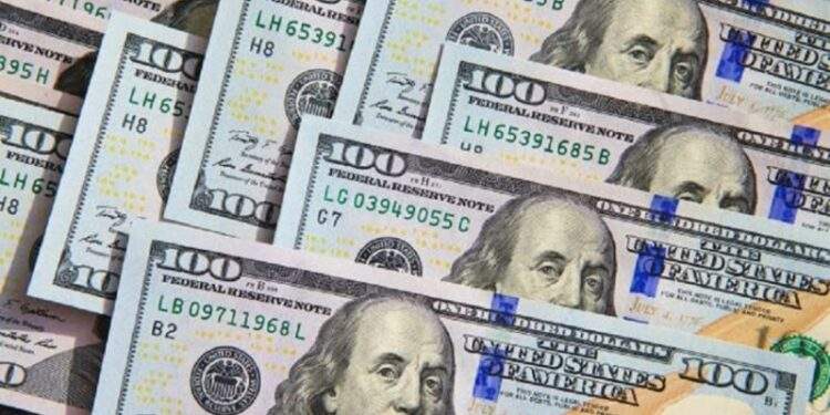 Thị trường chợ đen vẫn neo cao