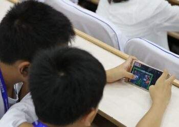 Trung Quốc siết quản lý game nhằm ngăn trẻ em nghiện