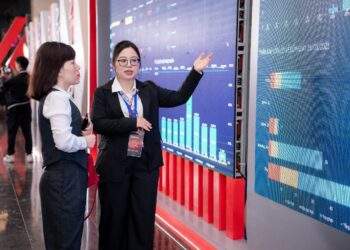 Từ năng lực nội bộ dẫn đầu đến hệ sinh thái giải pháp Trải nghiệm toàn diện. Ảnh: Viettel Customer Service.