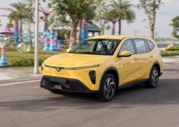 VinFast posts record revenue, EV deliveries in 2025