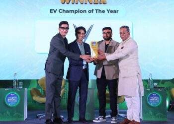 VinFast tiếp tục giành 2 giải thưởng ô tô uy tín tại Ấn Độ