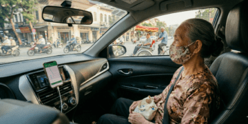 Xu hướng đặt xe hộ người thân tăng 40%