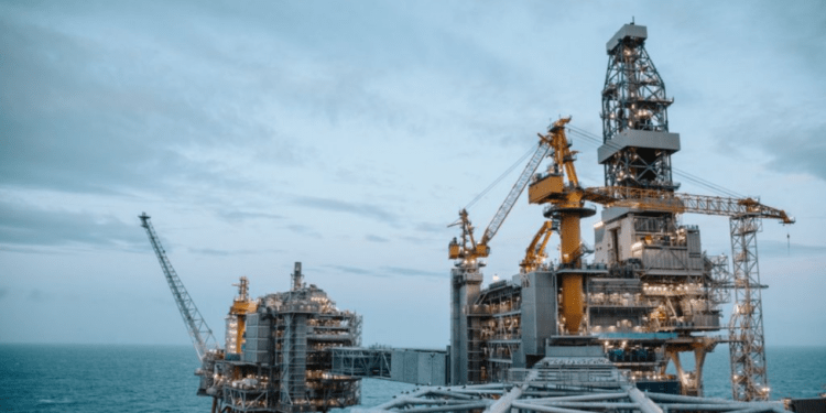 Biến dầu mỏ thành của để dành muôn đời