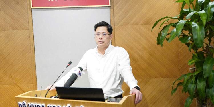 Ông Hoàng Anh Tú, Phó Vụ trưởng Vụ Khoa học kỹ thuật và công nghệ, Bộ Khoa học và Công nghệ. 