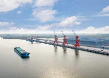Boxing Port launches first foreign trade shipment to Philippines