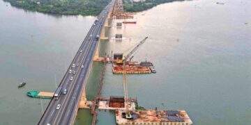 Building stocks draw interest as public investment ramps up