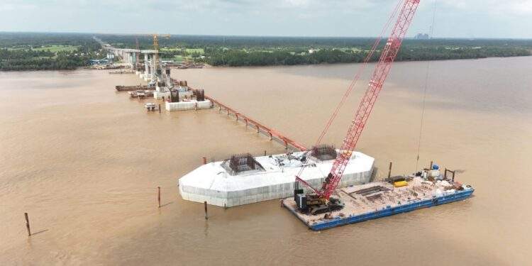 Cần Thơ tháo gỡ khó khăn vật liệu, mặt bằng cho cầu Đại Ngãi