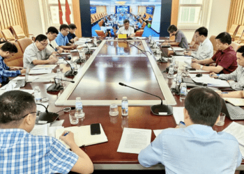 Thứ trưởng Trần Thanh Nam chủ trì cuộc họp.