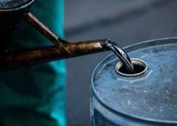 Chiết khấu bán lẻ dầu diesel vọt lên 13.000 đồng/lít?