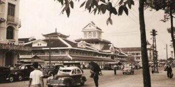 Chợ Bình Tây, ngôi chợ được một đại phú hào nổi tiếng Sài Gòn xưa bỏ tiền xây dựng