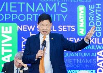 [ĐHĐCĐ FPT] Ông Trương Gia Bình: FPT trong tương lai có thể sánh vai với các tập đoàn AI hàng đầu thế giới