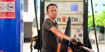 Dầu thế giới quay đầu giảm, trong nước hạ nhanh