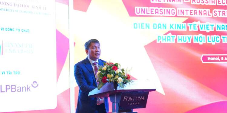 Thứ trưởng Thường trực Bộ Ngoại giao Nguyễn Minh Vũ nhấn mạnh việc củng cố hợp tác song phương không chỉ là nhu cầu khách quan mà còn là lựa chọn chiến lược của Việt Nam và Liên bang Nga.