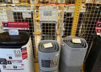 Giờ cao điểm điện thay đổi; máy lọc không khí giá rẻ có đáng mua?