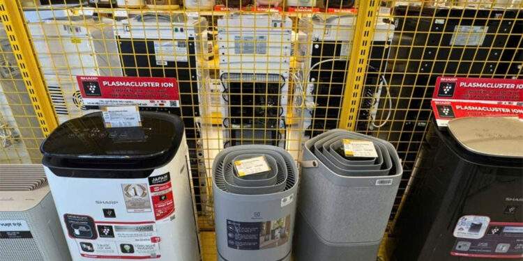 Giờ cao điểm điện thay đổi; máy lọc không khí giá rẻ có đáng mua?