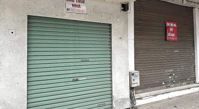 Hanoi retailers abandon prime locations despite plummeting rents