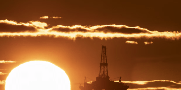 Hiện thực phũ phàng sau 14 năm cấp phép khai thác, chỉ đủ 36 ngày khí đốt