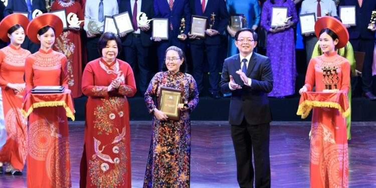 Hợp tác xã Vươn tầm Động lực mới Liên kết chuỗi giá trị 80 năm Ngôi sao hợp tác xã Giải Mai An Tiêm