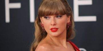 How do female celebrity billionaires make their fortunes?