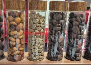 Khó chốt thời điểm mua bán