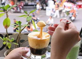 Không thể 'đuổi khách' thì tăng xông