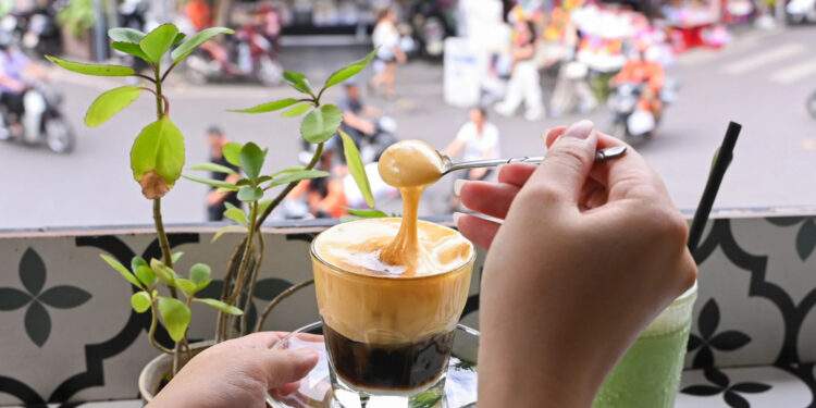 Không thể 'đuổi khách' thì tăng xông