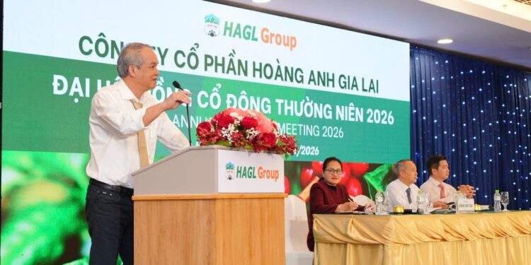 Lãi ngàn tỉ, bầu Đức thưởng lớn cho các cổ đông lâu đời