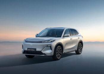 Lợi thế vượt trội của PHEV và Geely EX5 EM-i