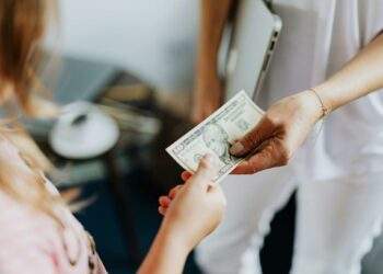 Mother calls me unfilial for not wanting to send money home while working away