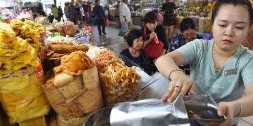 Ngưỡng doanh thu miễn thuế với hộ kinh doanh nên ở mức nào?